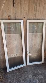 Infissi interni pvc colore bianco con cornice