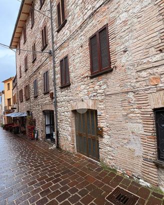 5 LOCALI A SIGILLO
