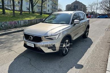 VOLVO XC40 B3 automatico Core