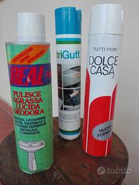 Flaconi deodorante e prodotti pulizia