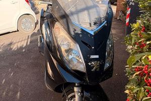 Peugeot Satelis 400 - 35.000 k