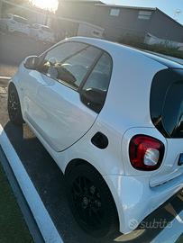 Smart 453