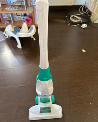 Aspirapolvere giocattolo per bambini