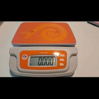 Bilancia digitale max 20 kg con piatto removibile 