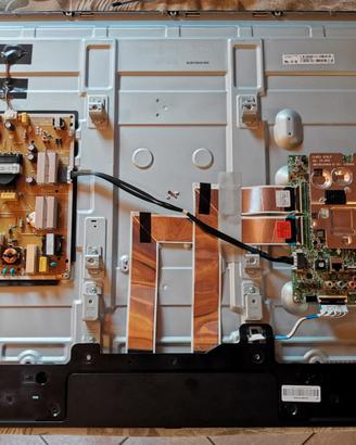 LG TV 43" UJ701V Pezzi di ricambio/Rigenerazione