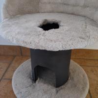 cuccia ad albero per gatti 