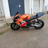 Honda cbr 600rr repsol