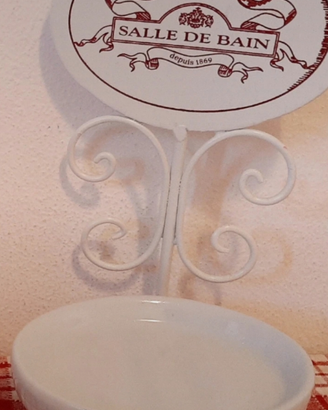 Portasapone stile shabby