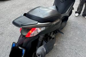 Beverly 350 sport anno 2020