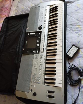 tastiera yamaha