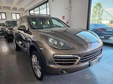 Porsche Cayenne 3.0 V6 tdi 245cv tiptronic/ tetto