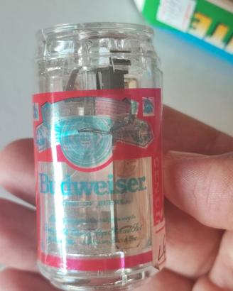 Accendino vintage a forma lattina di birra