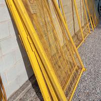 06 Pannelli grigliati in ferro per recinzione