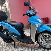 YAMAHA XENTER 125cc