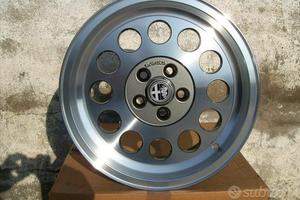 Cerchi A1 Alfa Romeo GTV6 Alfa 75 T.S. turbo 3.0 V