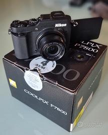 Nikon Coolpix P7800+batteria,caricabatt.ecc.... 