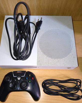 Xbox One S 1 TB+2 Controller+Cavetteria