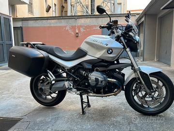 Moto BMW R1200R