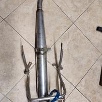 Scarico e portapacchi Aprilia Red rose 125