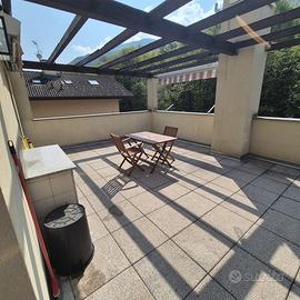 Albosaggia ultimo piano con terrazzone