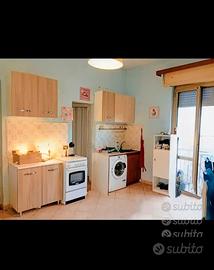 Cucina a gas  DELONGHI