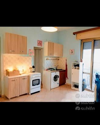 Cucina a gas  DELONGHI