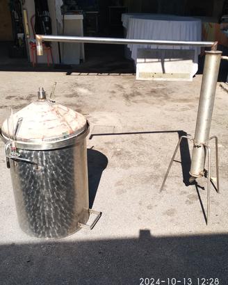 distillatore per vinaccia 