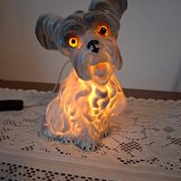 Lampada in ceramica forma di cane 