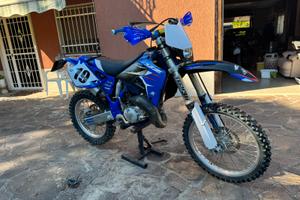 Yamaha yz 1999 TARGATA