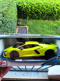 Lamborghini revuelto 1/18 modellino 