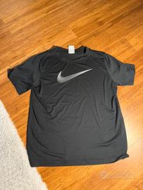 Maglietta nike