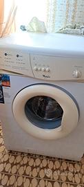 Lavatrice Whirlpool a carica frontale