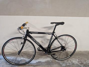 Bicicletta da passeggio ultraleggera