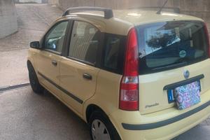 Fiat panda  seconda serie 2005 climatizzata,