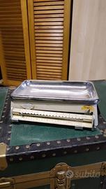 vecchia pesa da cucina