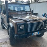 Land rover defender td5