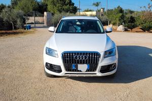 AUDI Q5 2000 TDI 177 CV RESTYLING