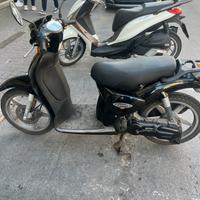 Scarabeo 100cc