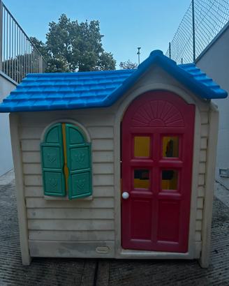 Casetta da giardino Little Tikes