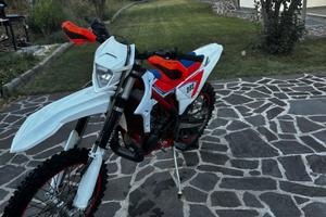 Beta xt 300