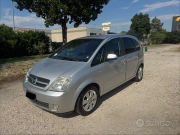 Opel Meriva 1.6 16V Cosmo + GPL