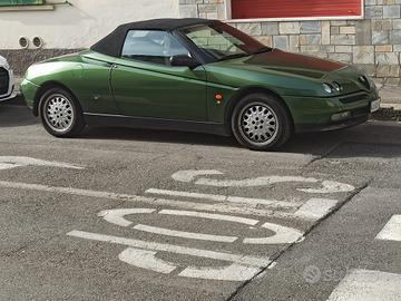 Alfa romeo Spider  2.0i 16v  anno 1995
