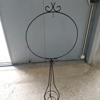 trespolo porta gabbia a tre piedi in ferro nero 