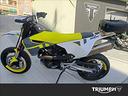husqvarna-supermoto-701-4t