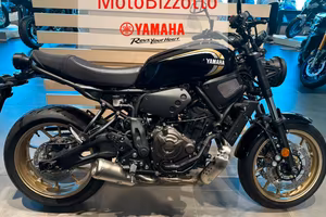 Yamaha XSR 700 abs