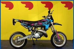 HUSQVARNA SM 125 Finanziabile - Vari colori - 1