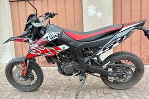 Aprlia Sx 125 come nuovo (7500 km)