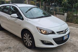 Opel Astra 1.7 CDTI 110CV Sports Tourer Cosmo