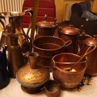 Lotto oggetti vintage in rame-ottone