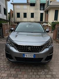 Peugeot 3008 1.5 HDI eat8 busines